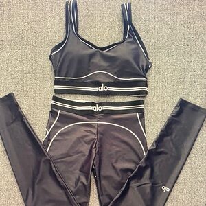 ALO Yoga Black Sports Bra